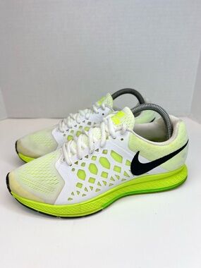 Nike Zoom Pegasus 31 Womens Running Size 8M White/Green 654486-101 Good Cond.
